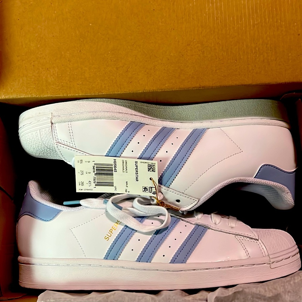 Brand new Addis’s superstar baby blue.